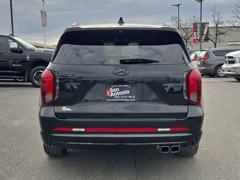 Used 2024 Hyundai Palisade Calligraphy image 7