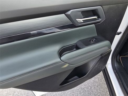 New 2026 GMC Terrain AT4 image 11