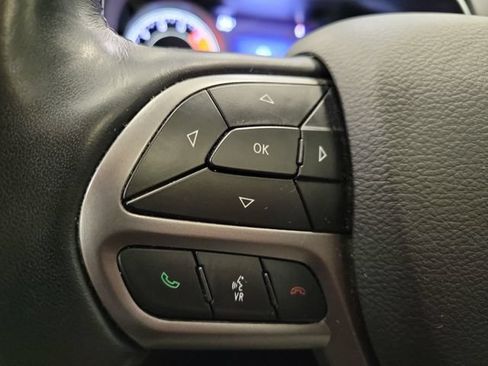 Used 2021 Jeep Cherokee Limited AWD/4WD image 16