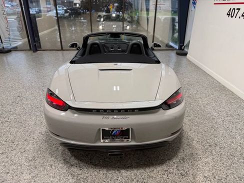 Used 2019 Porsche 718 Boxster RWD image 8
