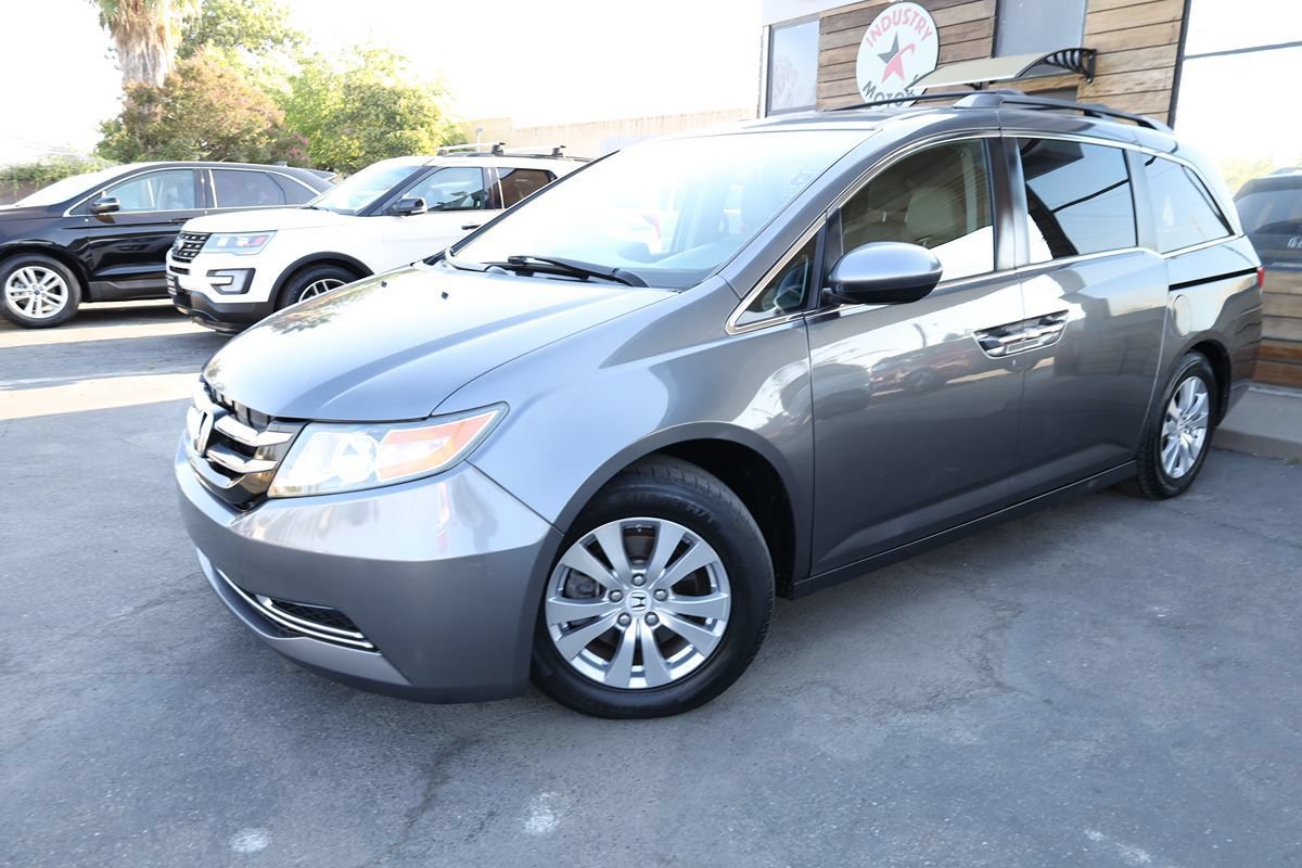Used 2016 Honda Odyssey EX-L image 2
