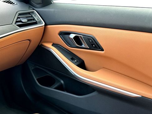 Certified 2024 BMW 330i Sedan image 27