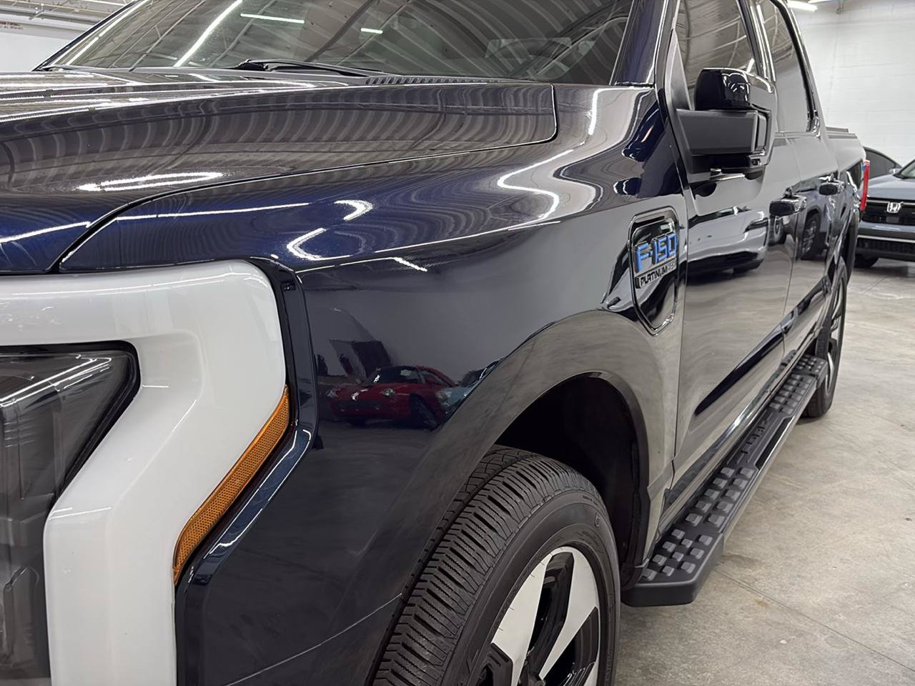 Used 2023 Ford F150 Lightning Platinum AWD/4WD image 2
