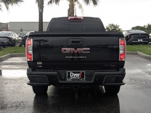 Certified 2022 GMC Canyon AT4 AWD/4WD image 6