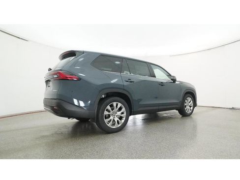 New 2026 Toyota Grand Highlander Limited image 25