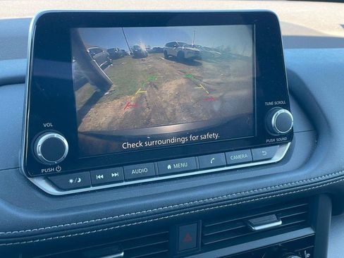 Certified 2023 Nissan Rogue SV w/ SV Premium B Package AWD/4WD image 22