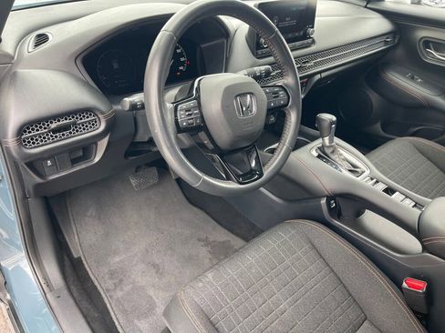 Certified 2023 Honda HR-V Sport image 9