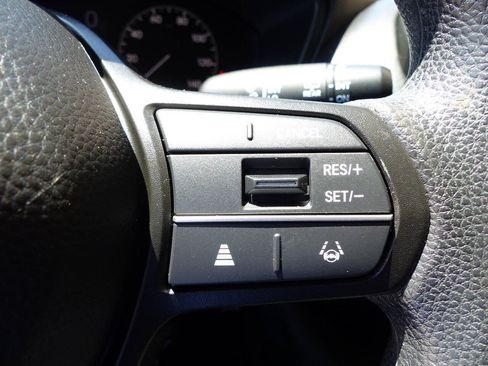 Used 2025 Honda HR-V LX image 25