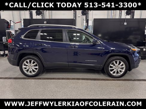 Used 2016 Jeep Cherokee Limited w/ Trailer Tow Group image 2