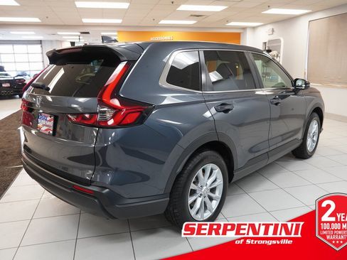 Used 2025 Honda CR-V EX image 11