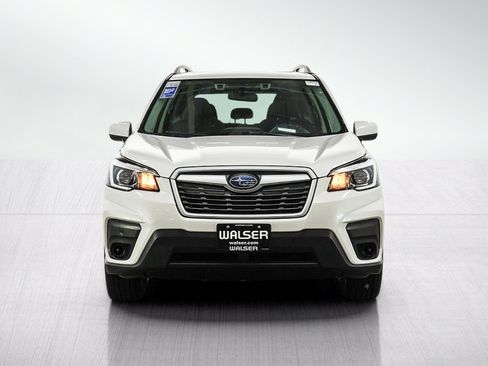 Used 2020 Subaru Forester Premium AWD/4WD image 8