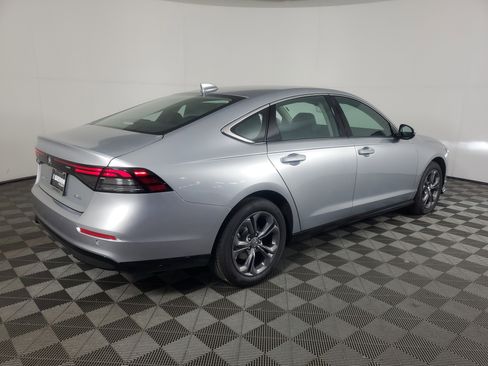 New 2026 Honda Accord EX-L image 4