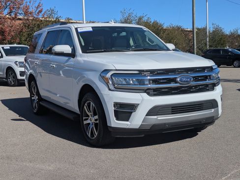 Certified 2024 Ford Expedition Limited image 1