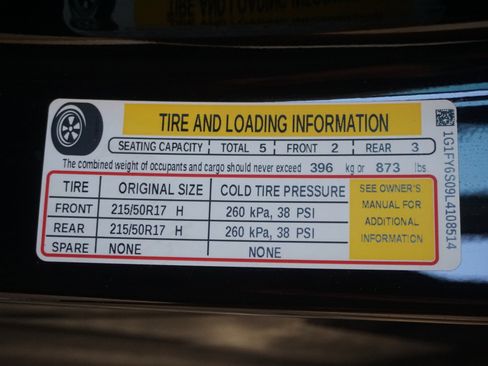 Used 2020 Chevrolet Bolt LT image 36