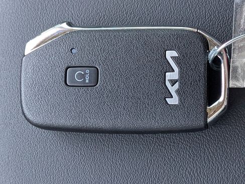 Used 2025 Kia Seltos SX w/ SX Sunroof Package image 33