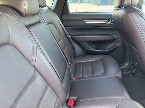 Used 2019 MAZDA CX-5 Signature image 2
