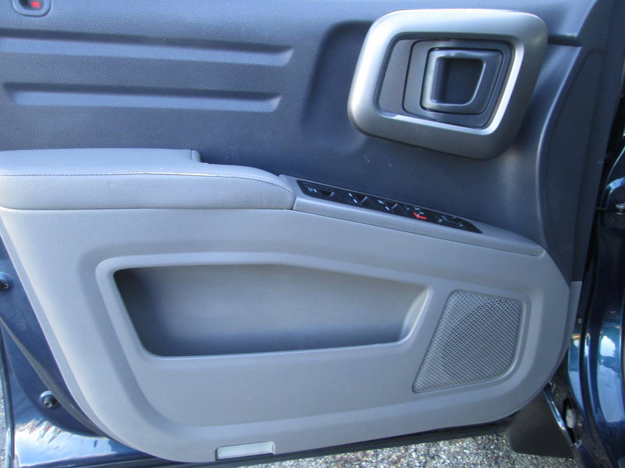 Used 2011 Honda Ridgeline RTL image 20