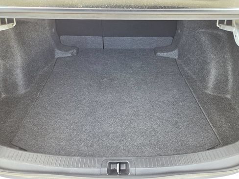 Used 2025 Toyota Corolla LE FWD image 28