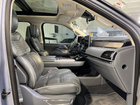 Used 2020 Lincoln Navigator Black Label AWD/4WD image 20