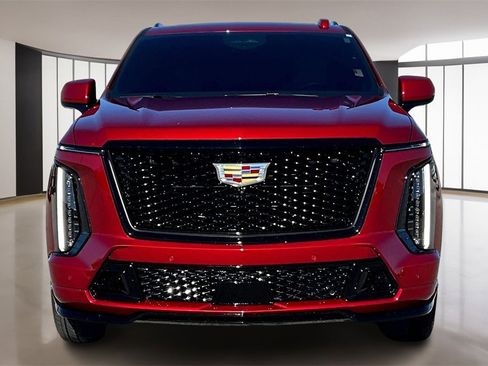 Certified 2025 Cadillac Escalade V image 3