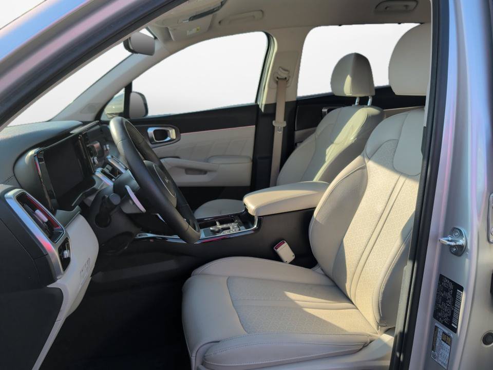 Used 2023 Kia Sorento SX Prestige AWD/4WD image 11