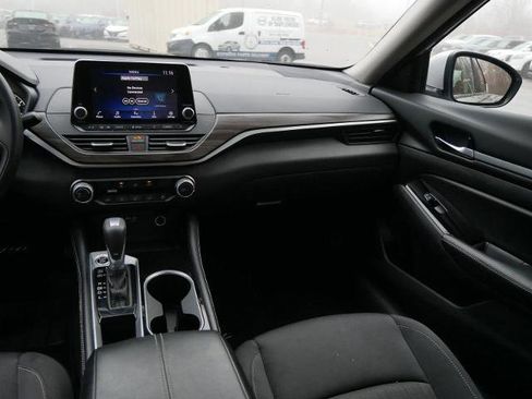 Certified 2023 Nissan Altima 2.5 SV image 15