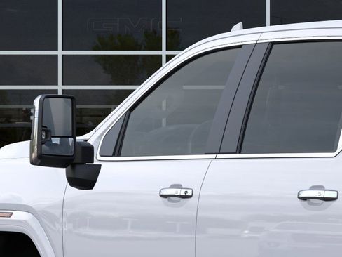 New 2026 GMC Sierra 2500 Denali Ultimate w/ LPO, Black Badging Package image 36