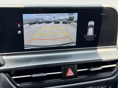 Used 2025 Kia Seltos EX FWD image 1