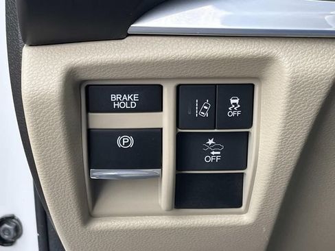 Used 2018 Acura MDX SH-AWD w/ Technology Package image 29