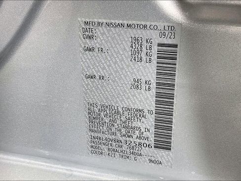 Used 2024 Nissan Altima 2.5 SV FWD image 43