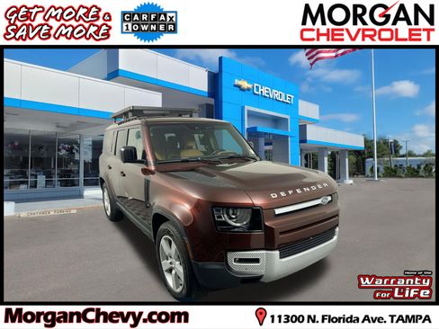 Used 2023 Land Rover Defender 130 SE AWD/4WD image 1