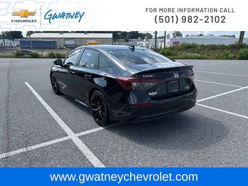 Used 2025 Honda Civic Sport image 7