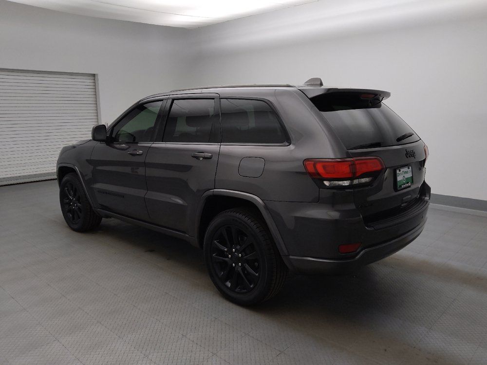 Used 2020 Jeep Grand Cherokee Altitude AWD/4WD image 3