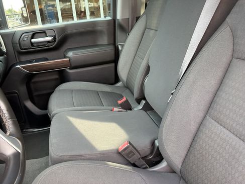Used 2023 Chevrolet Silverado 2500 LT AWD/4WD image 25