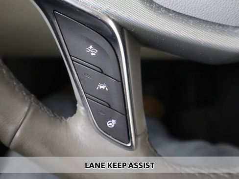 Used 2023 Cadillac XT5 Premium Luxury image 6