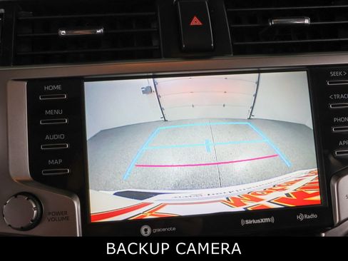 Used 2021 Toyota 4Runner SR5 Premium w/ Moonroof Package AWD/4WD image 20