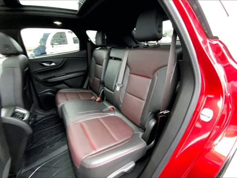Used 2021 Chevrolet Blazer RS w/ Enhanced Convenience Package image 18