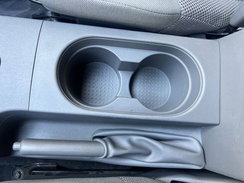 Used 2020 Nissan Frontier SV w/ Midnight Edition Floor Mats RWD image 19