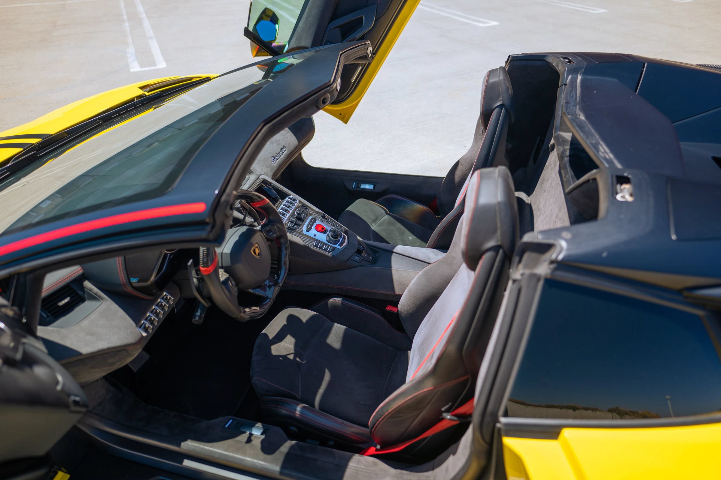 Used 2016 Lamborghini Aventador LP 700-4 AWD/4WD image 30
