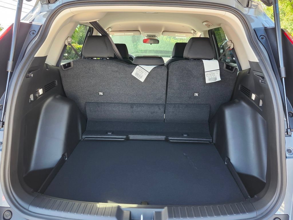 New 2026 Honda CR-V LX image 9