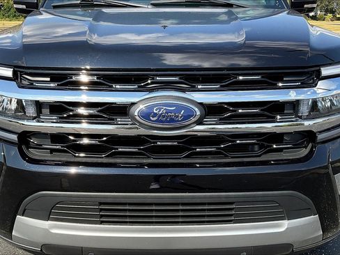 Used 2024 Ford Expedition Max Limited image 29
