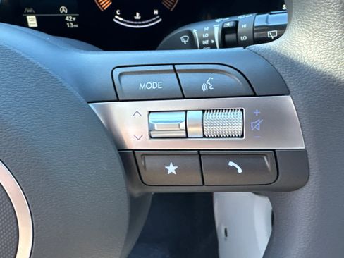 New 2026 Hyundai Kona SE image 21