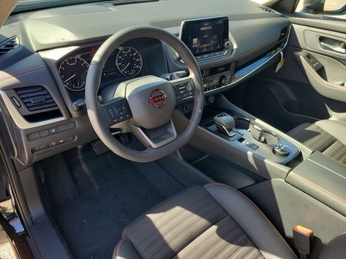 New 2026 Nissan Rogue SV AWD/4WD image 20