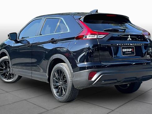 Used 2023 Mitsubishi Eclipse Cross LE AWD/4WD image 12