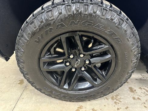 Certified 2022 Chevrolet Silverado 1500 LT Trail Boss image 36