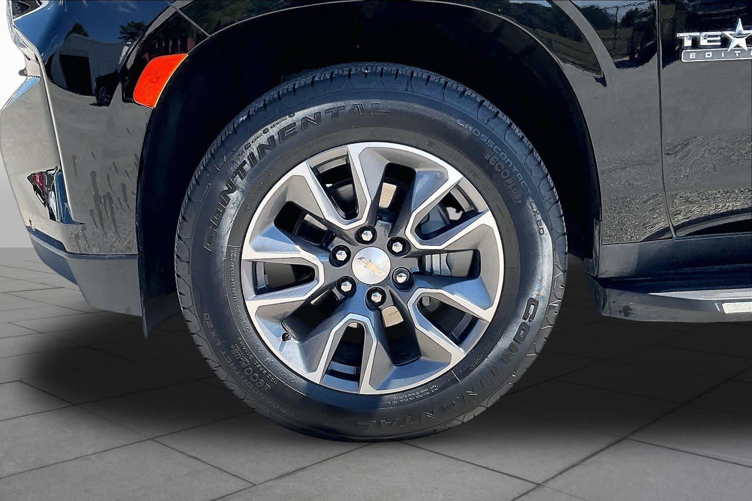 Used 2023 Chevrolet Tahoe LT w/ LT Signature Package RWD image 10