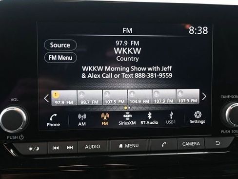Used 2025 Nissan Pathfinder Rock Creek AWD/4WD image 11