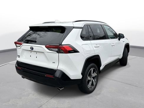 Certified 2024 Toyota RAV4 SE w/ Weather & Moonroof Package image 8
