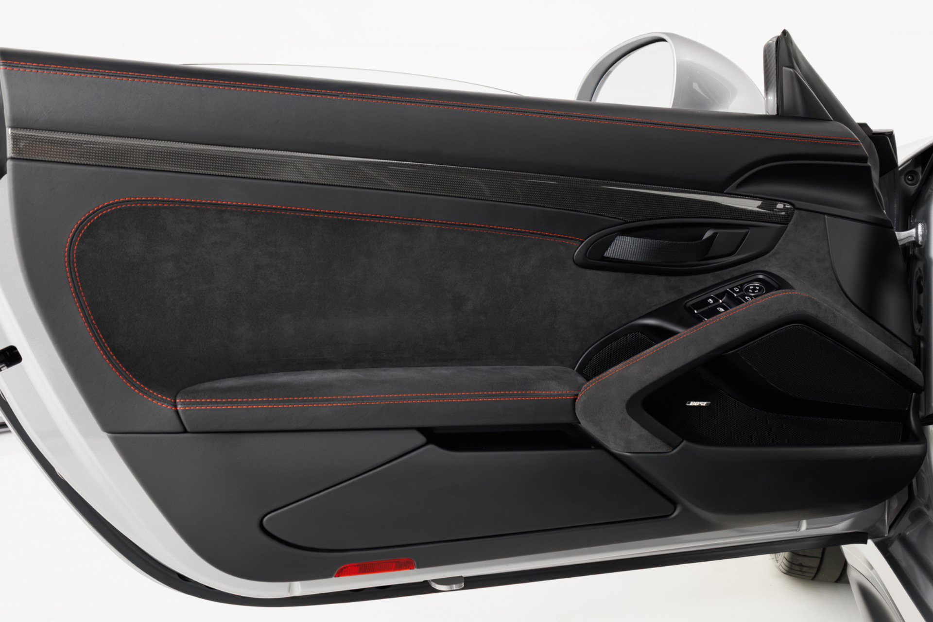 Used 2018 Porsche 911 GT2 RS RWD image 33