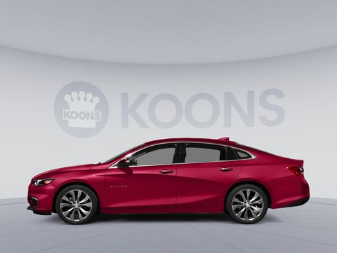 Used 2017 Chevrolet Malibu Premier w/ Premier Sun and Wheel Package image 4